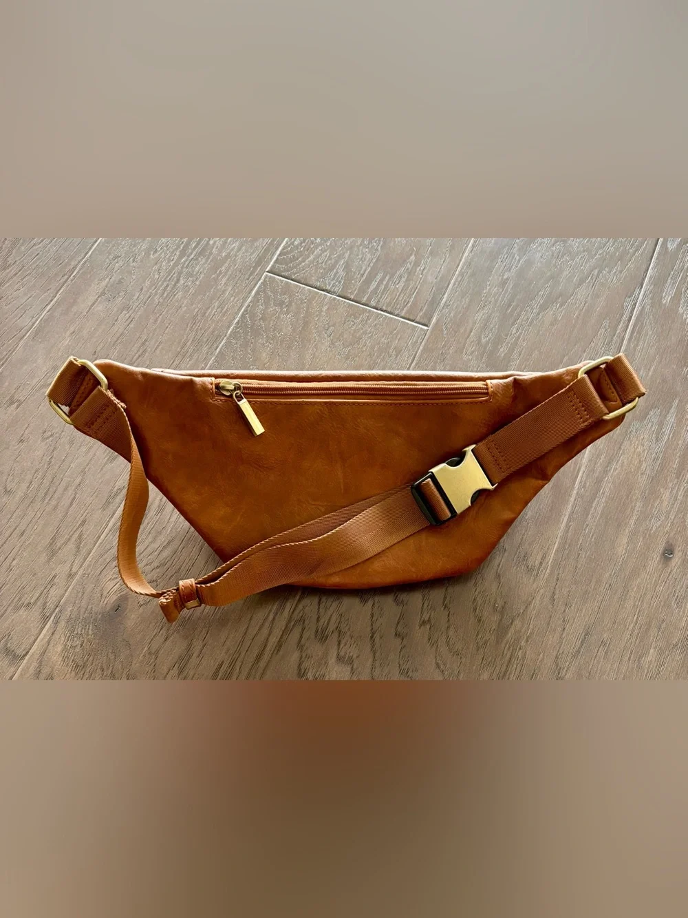 Azaria Women's Cognac Leather Crossbody Belt Bag